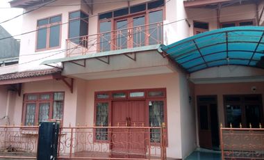 Disewakan Rumah Luas di Pondok Cabe