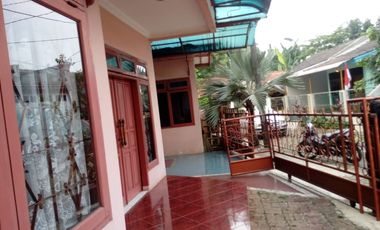 Disewakan Rumah Luas di Pondok Cabe