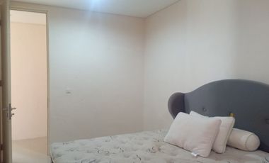 0279 - Disewakan Rumah Green Garden Regency 3 BR 2 Lantai Furnished