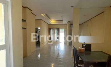 DIJUAL RUMAH 1 LANTAI LOKASI TENGAH KOTA