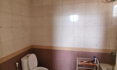 DISEWAKAN RUMAH BGM PIK 1 FURNISH 2,5 LANTAI