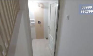 Rumah Sewa Unfurnished 3 Kamar di Residence One, Tersedia Canopy,