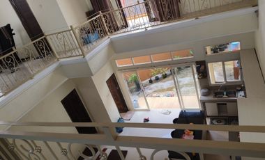 Dijual cepat rumah besar semi furnished Sepinggan Pratama Balikpapan