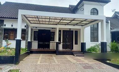 Dijual cepat rumah lebar di WIKA Balikpapan