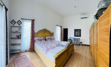 Rumah Asri Semi Furnished Serasa Villa Di Dekat Stasiun Bogor