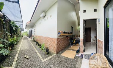 Rumah Asri Semi Furnished Serasa Villa Di Dekat Stasiun Bogor