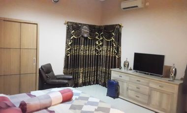 Dijual cepat rumah lux full furnished cantik di poka balikpapan
