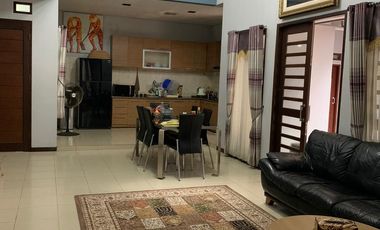 Dijual cepat rumah lux full furnished cantik di poka balikpapan