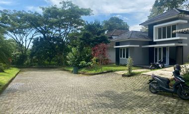 Villa greenhill sibolangit