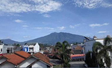 Dijual Bangunan Eks Hotel Bintang 3 Beserta Ruko 3 Lantai Ada 7 Unit