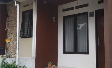Rumah baru ada taman 2 lantai  oktorina asri cipanas cianjur