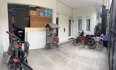 Jual Rumah 3 lantai Bagus Harga Murah di Riung Bandung bandung