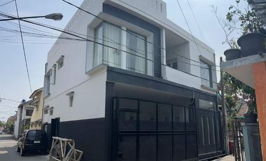 Jual Rumah 3 lantai Bagus Harga Murah di Riung Bandung bandung