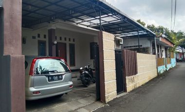 RUMAH DUA LANTAI CANDI PERSIL KALIWIRU