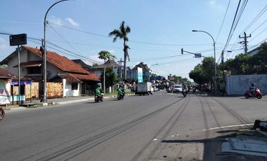 Tanah komersial cocok utk gudang di jl imogiri timur yogyakarta