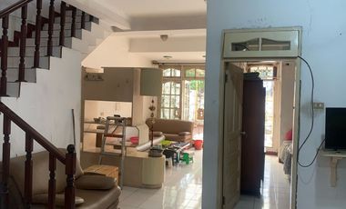 Jual Rumah 2 Lantai Kondisi Apa Adanya Muara Karang IX Jakarta Utara
