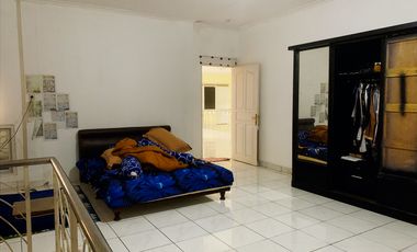 RUMAH MEWAH LUAS di PUSAT KOTA CIANJUR – SIAP HUNI & MULTIFUNGSI