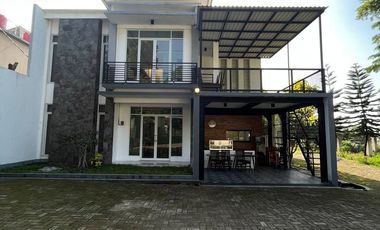 Jual Rumah Mewah di Lembang
