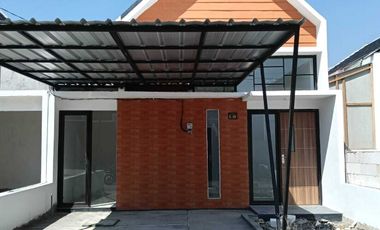 Siap Huni Rumah Murah Bergaya Modern di Queen Residence, Cerme Gresik