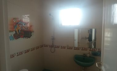 Di sewakan rumah di cluster taman baverly golf lippo karawaci