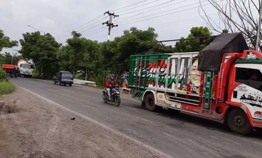 Du sewakan tanah raya lingkar timur