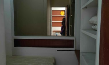 Dijual Apartemen Gunawangsa Merr 2BR MURAH BUTUH CEPAT LAKU Disain Minimalis Luas Extra Besar Nyaman Murah