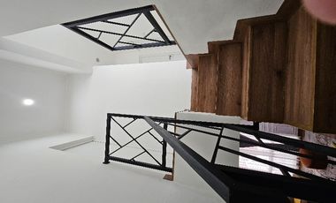 DIJUAL RUMAH FULL FURNISHED DI KOTA BEKASI TIMUR