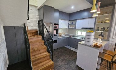 DIJUAL RUMAH FULL FURNISHED DI KOTA BEKASI TIMUR