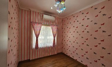 DIJUAL RUMAH FULL FURNISHED DI KOTA BEKASI TIMUR