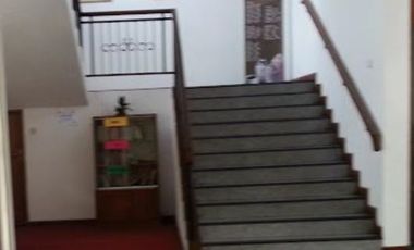 0412-Disewakan Rumah 2 Lantai Ex kantor DPD Demokrat di Raya Jemursari