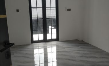 Rmh  Hertasning Baru Blkg Sekolah SMK Kesehatan LT 7,5X20 (150) lB 250M