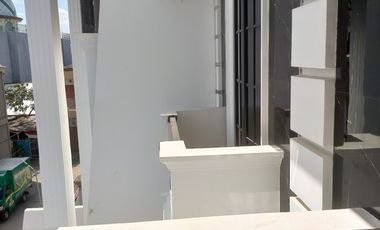 Rmh  Hertasning Baru Blkg Sekolah SMK Kesehatan LT 7,5X20 (150) lB 250M