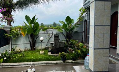 Rumah Bagus 2 Lantai di Pusat Kota Cianjur