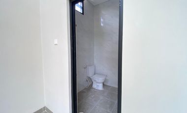 Promo Bulan Juni! Rumah Dua Lantai Bebas Biaya Sampai SHM, Dekat UNS