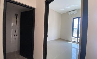 Promo Bulan Juni! Rumah Dua Lantai Bebas Biaya Sampai SHM, Dekat UNS