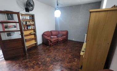Depto.tipo casa de 4 ambientes en Venta en Balvanera