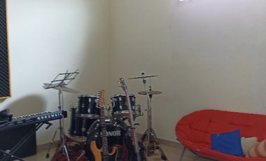 Dijual rumah  fully furnished di komplek Raflesia km 8 Palembang