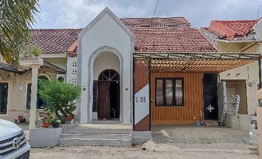 Dijual rumah  fully furnished di komplek Raflesia km 8 Palembang