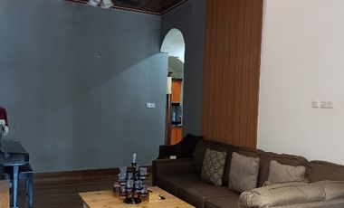 Dijual rumah  fully furnished di komplek Raflesia km 8 Palembang
