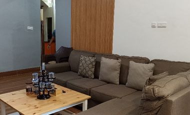 Dijual rumah  fully furnished di komplek Raflesia km 8 Palembang