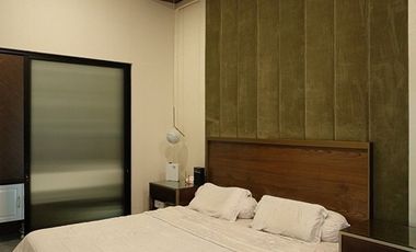 Pent House St Moritz Luas 243 m² (2 Bedroom) Private Lift Full Furnish