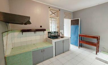 Villa Murah Strategis di Puncak Cipanas