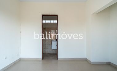 Dijual Tiga Kamar Tidur Villa Semi Furnished Di Kertalangu