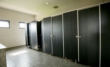 Dijual Kantor plus Gudang di Sawangan Depok