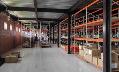 Dijual Kantor plus Gudang di Sawangan Depok