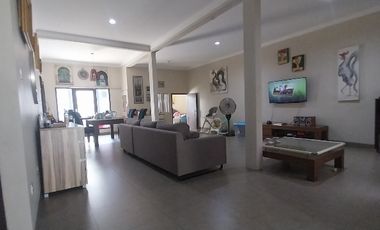 Rumah Dijual di Jatiwaringin Asri