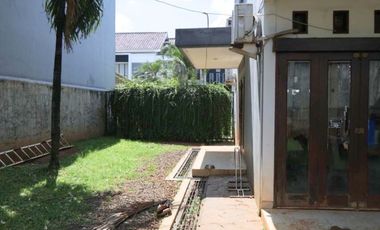 Town House Puri Banda