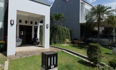 Town House Puri Banda