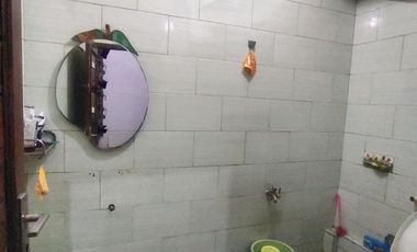 Dijual Cepat Rumah Mewah Rooftop Pinggir Jalan Utama Kampung Tengah Condet