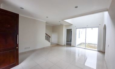 Cluster  Vivacia , Eminent , BSD